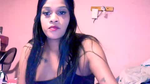 Snapshot of indiansexyy21 chatting on 06/07/26, 05:38 indiansexyy21 online show from 06/07/26, 05:38