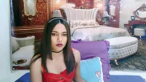 Snapshot of indianskies chatting on 07/12/26, 05:59 Sky online show from 07/12/26, 05:59