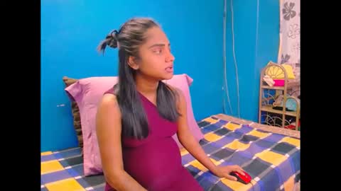 Snapshot of indiansumaya chatting on 09/17/25, 06:48 indiansumaya online show from 09/17/25, 06:48