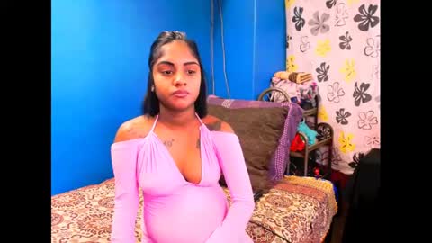 Snapshot of indiansumaya chatting on 10/20/25, 06:25 indiansumaya online show from 10/20/25, 06:25