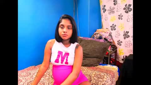 Snapshot of indiansumaya chatting on 10/22/25, 10:59 indiansumaya online show from 10/22/25, 10:59