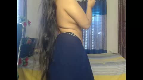 Snapshot of indiantina chatting on 12/16/25, 03:00 tina online show from 12/16/25, 03:00