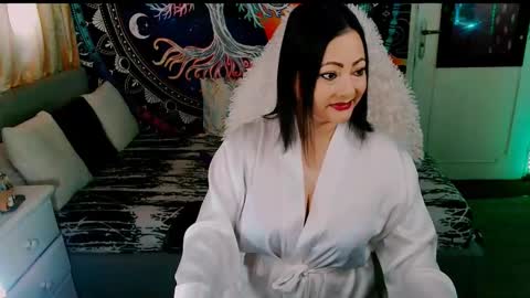 indica_me online show from 02/02/26, 06:34