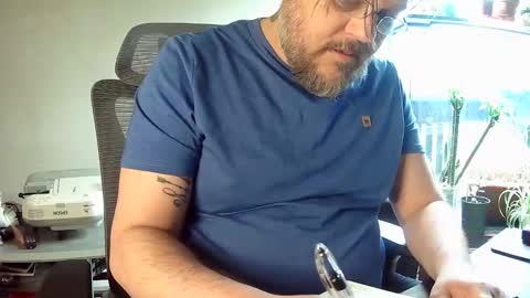 BroLOU online show from 04/22/26, 02:18