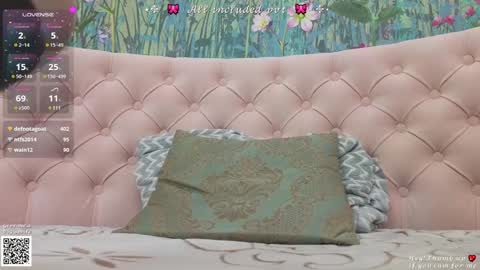 Snapshot of indrablack chatting on 01/22/25, 10:05 Indra. I like it if you call me Indie online show from 01/22/25, 10:05