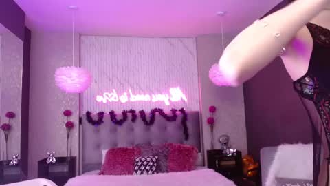 INDY online show from 11/09/25, 01:20