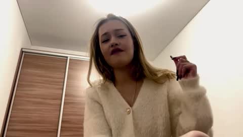 Ines online show from 02/05/26, 03:38