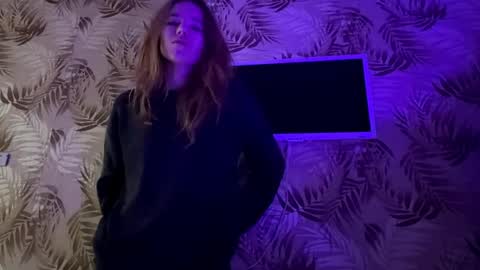 Sofia online show from 03/31/26, 08:53