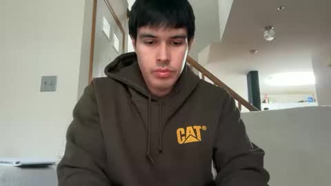 Lucas online show from 10/12/25, 03:55