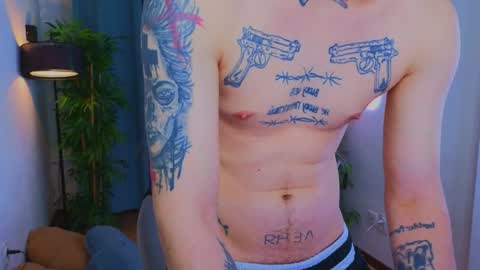 Snapshot of inferno_lust chatting on 04/16/26, 12:44 Jack online show from 04/16/26, 12:44