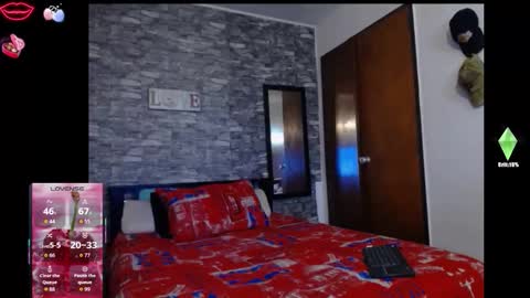 MOLLY online show from 10/16/25, 03:07