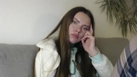 Sweet girl online show from 12/17/24, 07:48