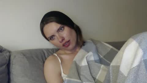 Sweet girl online show from 04/13/26, 08:47