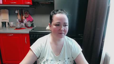 Snapshot of infinity_loveliness chatting on 02/11/25, 09:31 Infinity online show from 02/11/25, 09:31