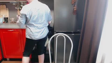 Snapshot of infinity_loveliness chatting on 03/11/25, 07:37 Infinity online show from 03/11/25, 07:37