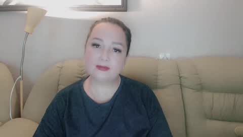 Snapshot of infinity_loveliness chatting on 09/27/25, 12:54 Infinity online show from 09/27/25, 12:54