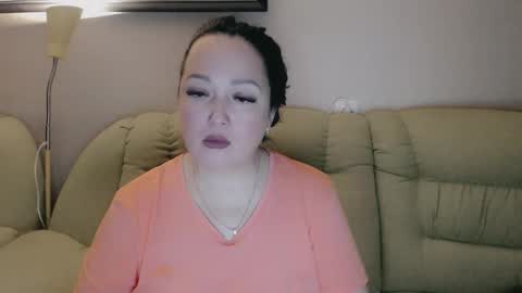 Snapshot of infinity_loveliness chatting on 11/20/25, 12:05 Infinity online show from 11/20/25, 12:05