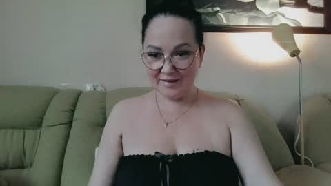 Snapshot of infinity_loveliness chatting on 06/26/26, 07:13 Infinity online show from 06/26/26, 07:13