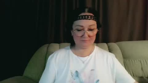 Snapshot of infinity_loveliness chatting on 07/06/26, 07:38 Infinity online show from 07/06/26, 07:38