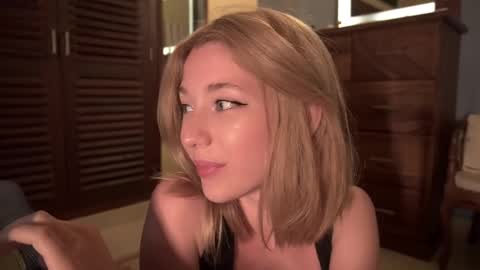 Snapshot of infinitysoul_ chatting on 03/04/25, 05:03 Alexa.. Inst Fansly infinitysoul online show from 03/04/25, 05:03