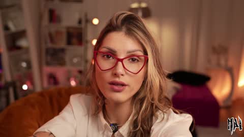 MAL ---  online show from 02/25/26, 11:36