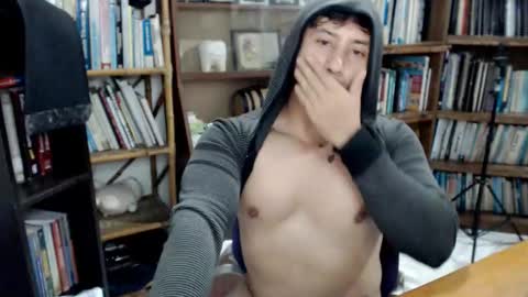 Snapshot of ingabooo chatting on 09/19/25, 11:49 Dimitry online show from 09/19/25, 11:49