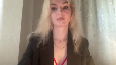 IngaCat online show from 04/17/26, 08:50