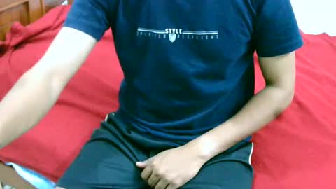 Snapshot of ingloriousuncut chatting on 12/23/24, 08:57 Inglorious Hairy Uncut online show from 12/23/24, 08:57