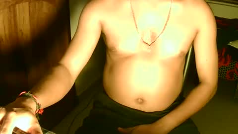 Snapshot of ingloriousuncut chatting on 01/06/25, 06:31 Inglorious Hairy Uncut online show from 01/06/25, 06:31