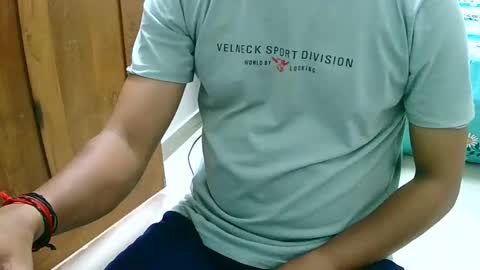 Snapshot of ingloriousuncut chatting on 02/04/25, 10:32 Inglorious Hairy Uncut online show from 02/04/25, 10:32