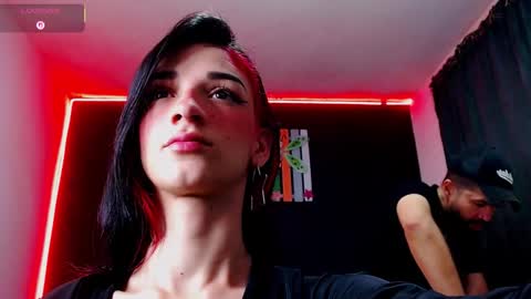 Snapshot of ingrid_zese chatting on 11/12/25, 08:19 Ingrid Zese online show from 11/12/25, 08:19