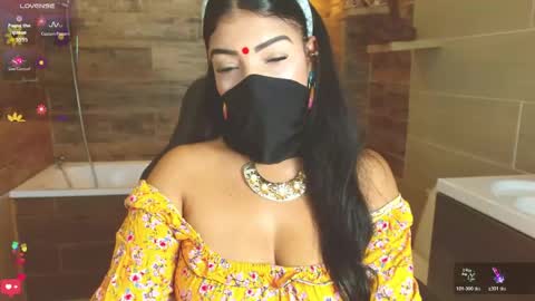 Snapshot of iniya_parul chatting on 06/01/26, 02:52 Iniya online show from 06/01/26, 02:52