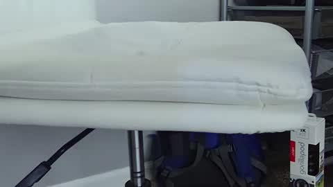 Hanging Out online show from 12/07/24, 04:03