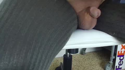 Hanging Out online show from 02/08/25, 02:38