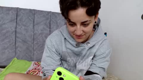 lyan onlyfans n linda online show from 11/25/25, 03:01