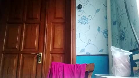 inna79782 online show from 11/29/25, 08:39