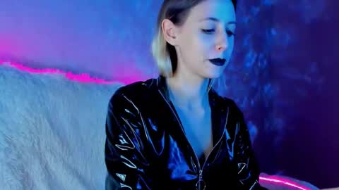 Snapshot of inner_light___ chatting on 12/07/24, 05:31 Venera online show from 12/07/24, 05:31