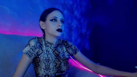 Snapshot of inner_light___ chatting on 02/09/25, 05:54 Venera online show from 02/09/25, 05:54