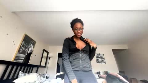 Duckyyxxox online show from 02/17/26, 06:58