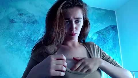 Lina online show from 09/08/25, 02:49