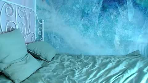 Lina online show from 02/19/26, 11:17