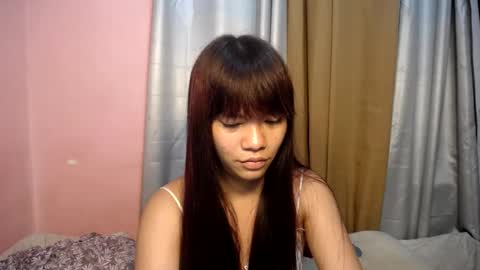 Snapshot of innocent_lover_ziaxx chatting on 06/20/26, 05:16 your zia online show from 06/20/26, 05:16