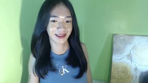 Reign online show from 02/17/25, 07:04