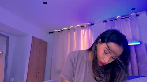 Innoocent Luna online show from 11/12/25, 09:03