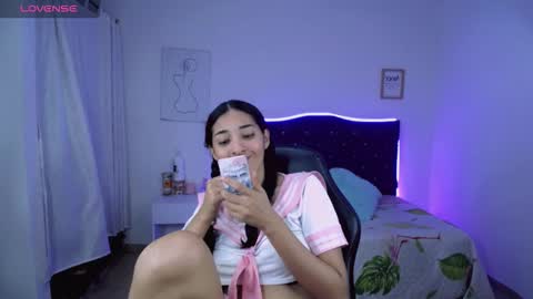 Luna moon online show from 12/20/25, 04:52