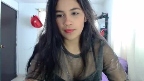 Snapshot of inocentheaven chatting on 02/05/25, 01:00 Celeste online show from 02/05/25, 01:00