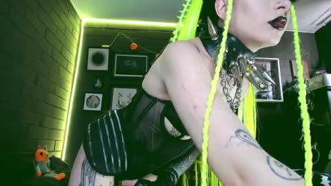   SANIA  online show from 12/18/24, 05:21