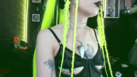   SANIA  online show from 12/18/24, 08:25