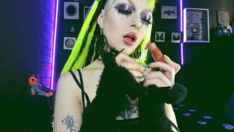   SANIA  online show from 12/19/24, 05:08