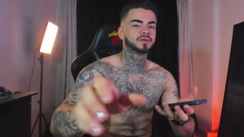 Brayan Chavez online show from 12/15/25, 03:55